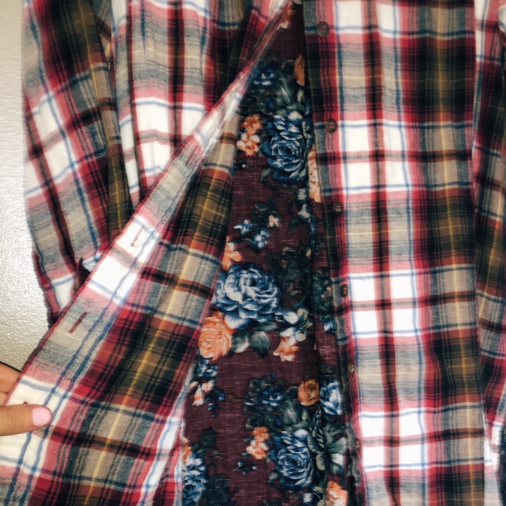 Button down plaid tunic - Picture 2 of 3